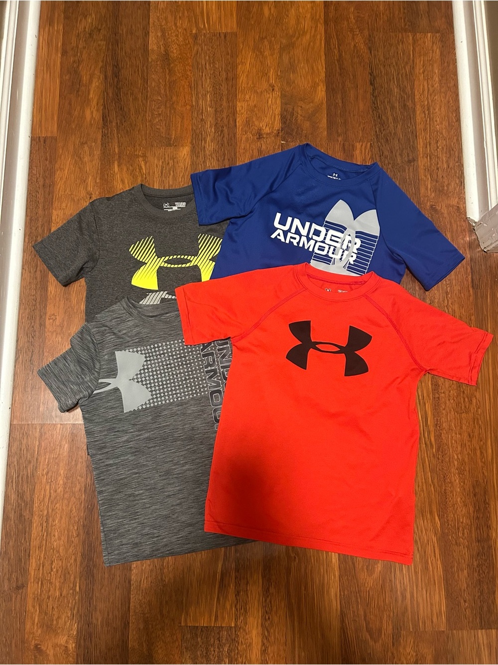 Under Armour youth Short Sleeve shirt bundle